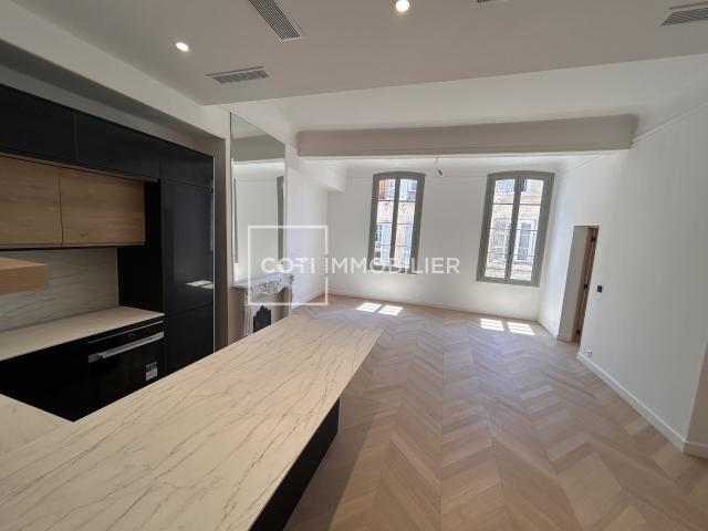 Appartement 4 pièces 85 m²
