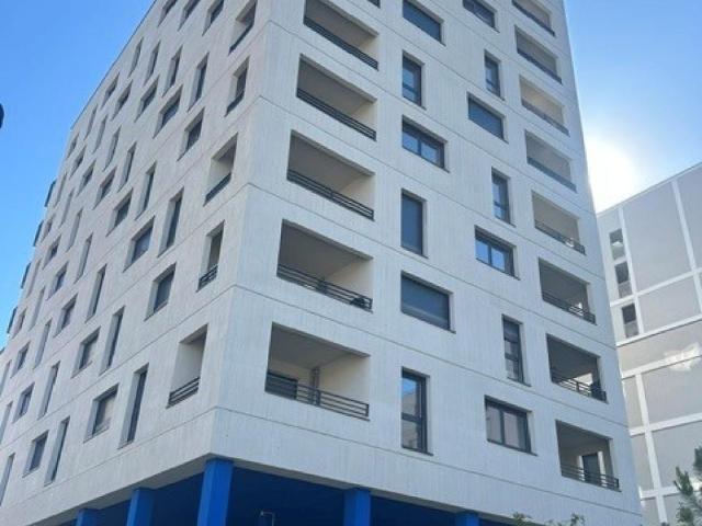 Appartement 4 pièces 83 m²