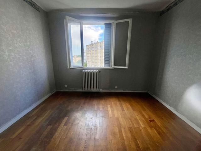 Appartement 4 pièces 80.27 m2 Villeurbanne Cusset