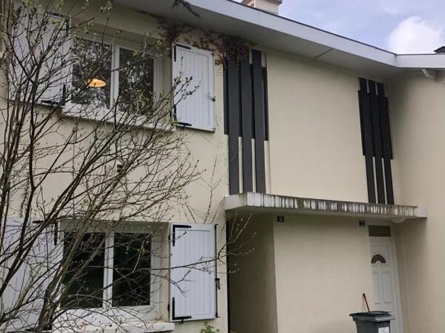 Appartement 4 pièces, 80 m² à louer à Ambérieu en Bugey 01500