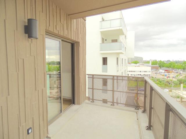 Appartement 4 pièces, 80 m² à louer à Bordeaux 33000