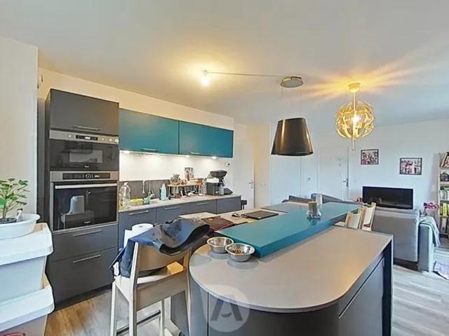 Appartement 4 pièces, 80 m² à louer à Chelles 77500