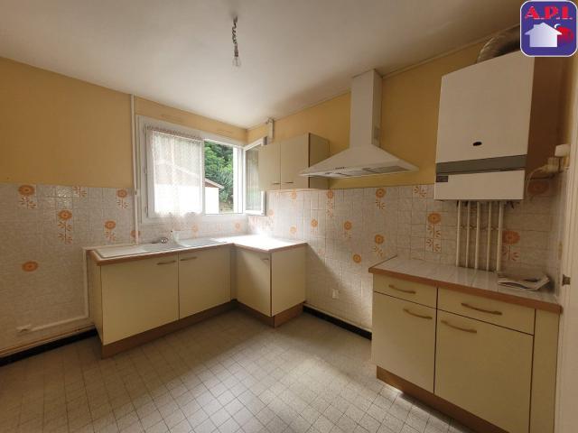 Appartement 4 pièces, 80 m² à louer à Foix 09000