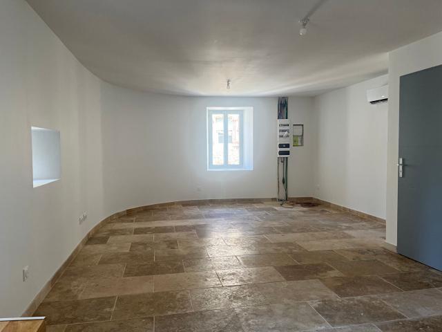 Appartement 4 pièces, 80 m² à louer à La Voulte sur Rhône 07800