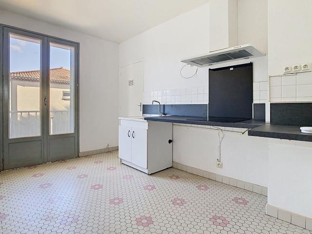 Appartement 4 pièces, 80 m² à louer à Montélimar 26200