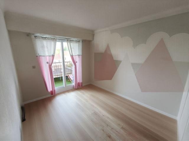 Appartement 4 pièces, 80 m² à louer à Nantes 44000