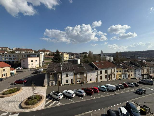 Appartement 4 pièces, 80 m² à louer à Nilvange 57240