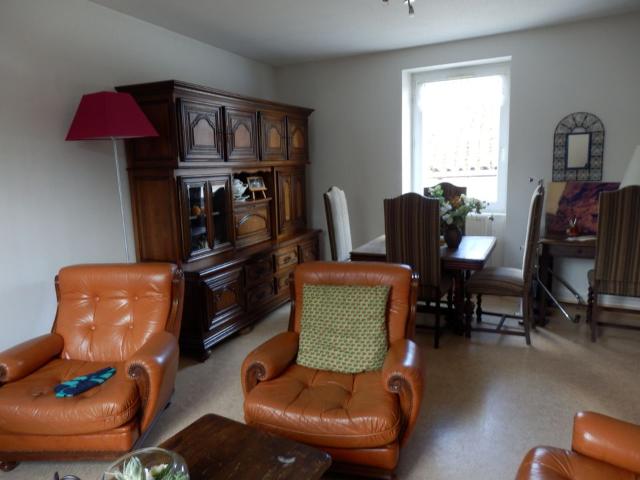 Appartement 4 pièces, 80 m² à louer à Pralong 42600