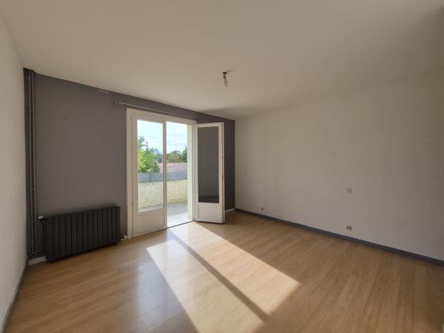 Appartement 4 pièces, 80 m² à louer à Saint Sulpice et Cameyrac 33450