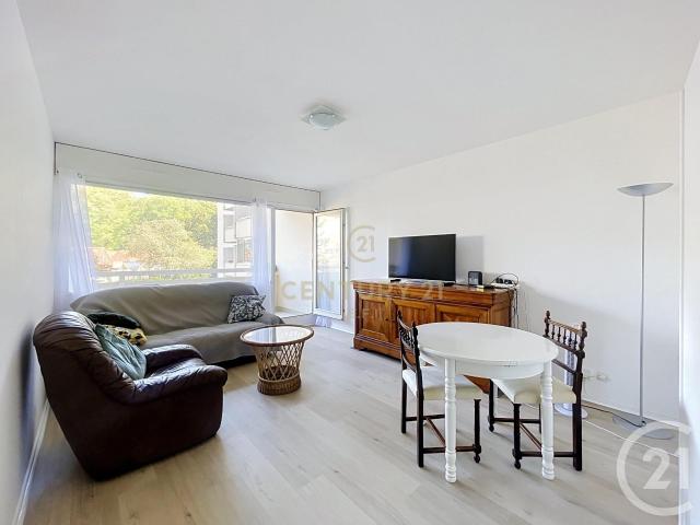 Appartement 4 pièces 80 m²
