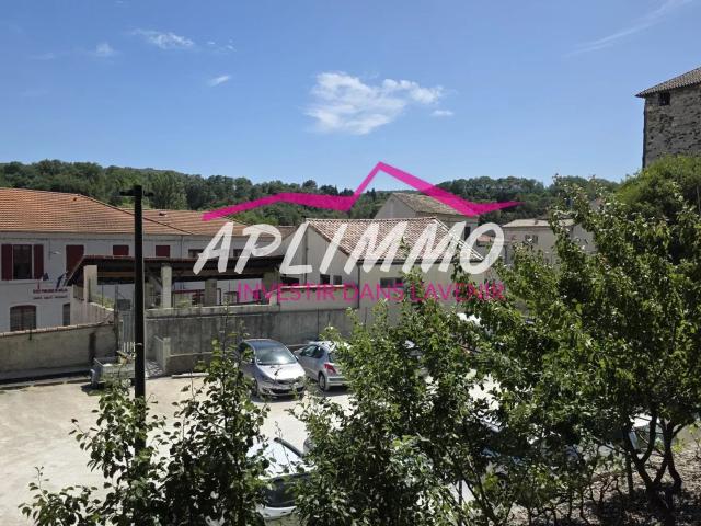 Appartement 4 pièces 80 m²