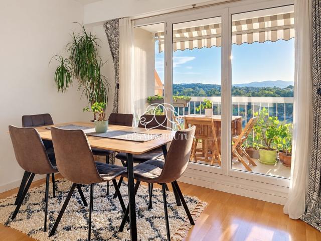 Appartement 4 pièces 80 m²