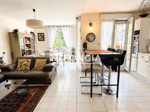 Appartement 4 pièces 80 m²