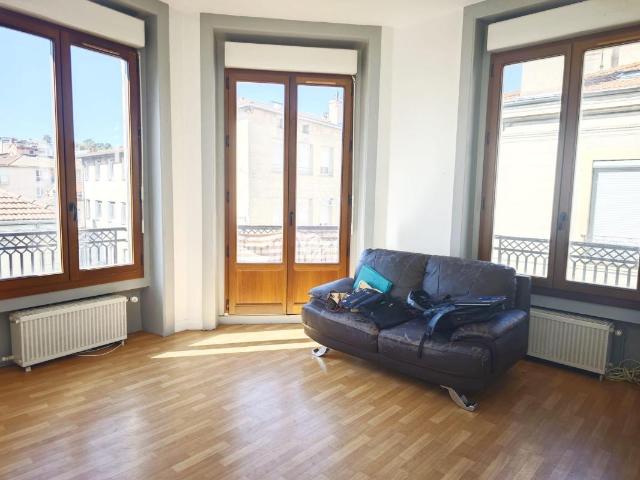 Appartement 4 pièces 80 m²