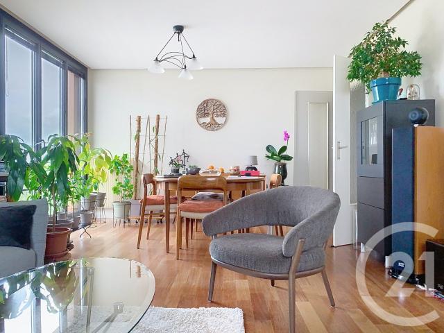 Appartement 4 pièces 80 m²