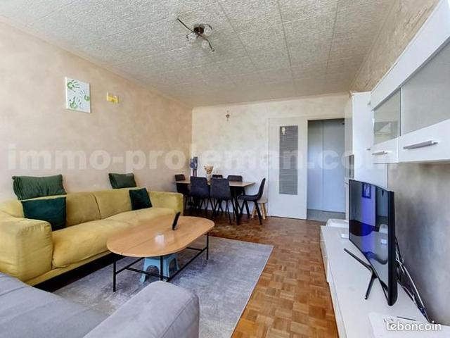 Appartement 4 pièces 80 m²