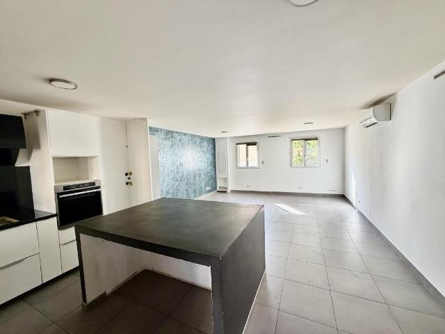 Appartement 4 pièces 80 m²