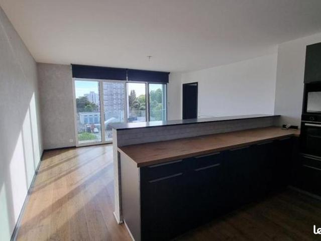 Appartement 4 pièces 80 m²