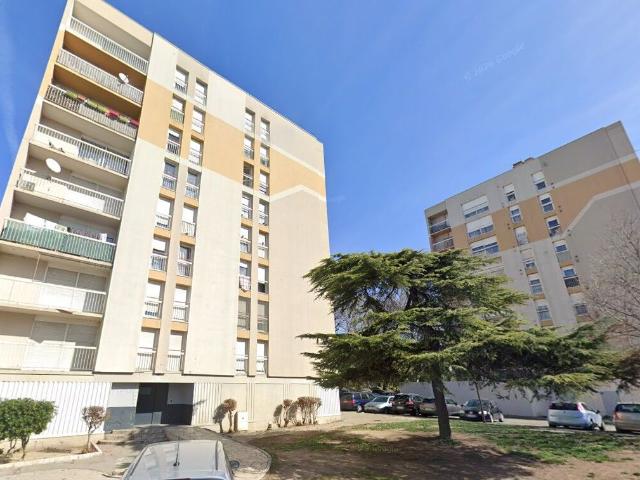 Appartement 4 pièces, 81 m² à louer à Avignon 84000