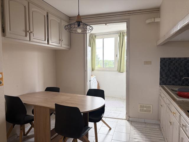 Appartement 4 pièces, 83 m² à louer à Carcassonne 11000