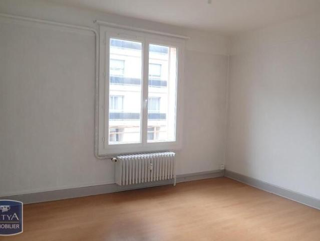 Appartement 4 pièces, 81 m² à louer à Chambéry 73000