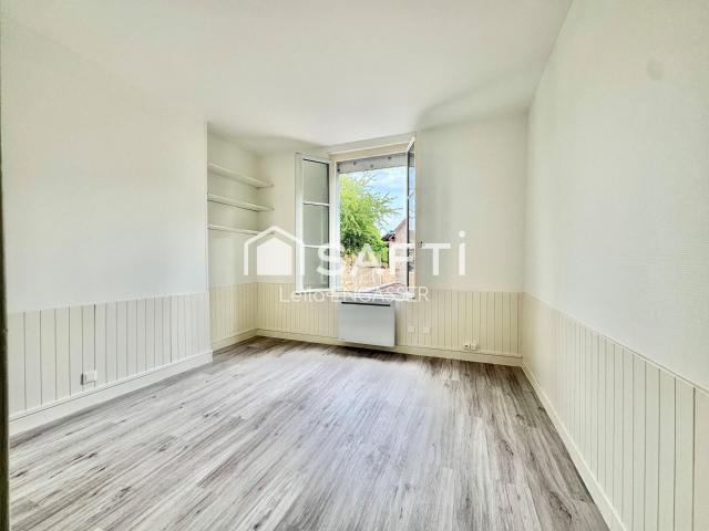 Appartement 4 pièces, 81 m² à louer à Ézy sur Eure 27530
