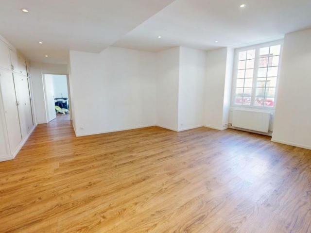 Appartement 4 pièces 81 m²