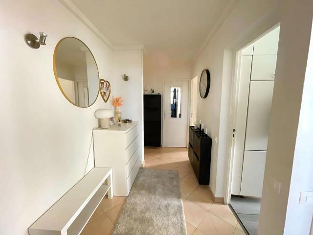 Appartement 4 pièces 81 m²