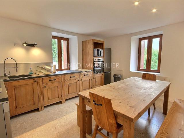 Appartement 4 pièces 81 m²