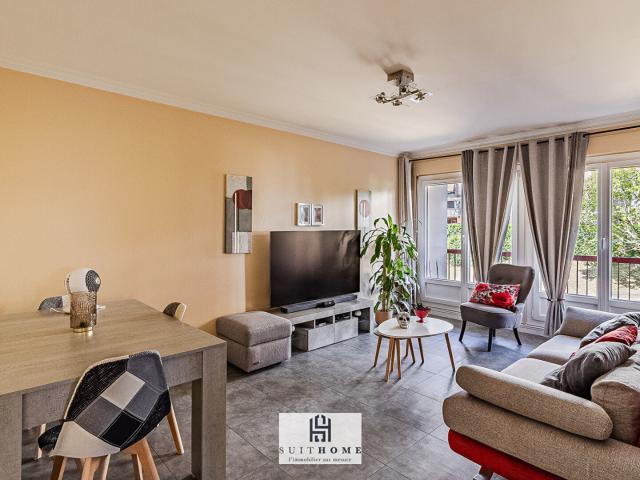 Appartement 4 pièces 81 m²