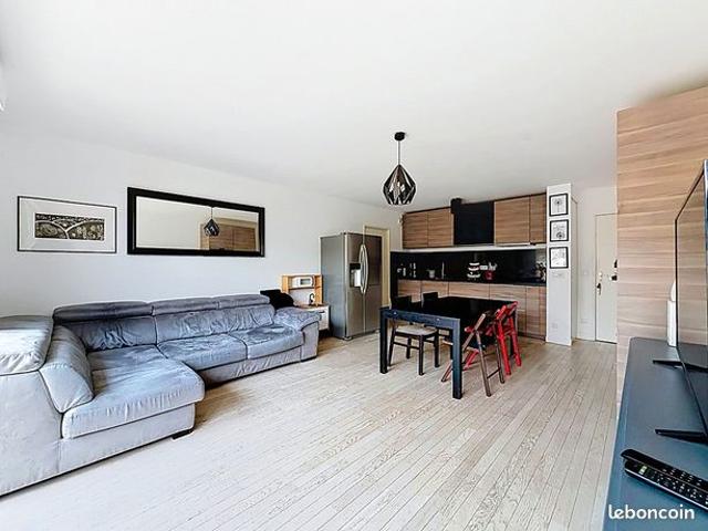 Appartement 4 pièces 81 m²