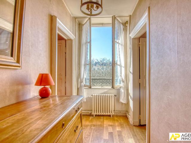 Appartement 4 pièces 81 m²