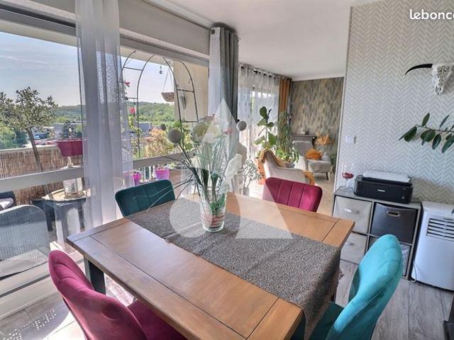 Appartement 4 pièces 81 m²