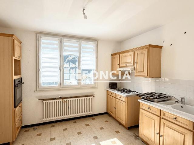 Appartement 4 pièces 81 m²
