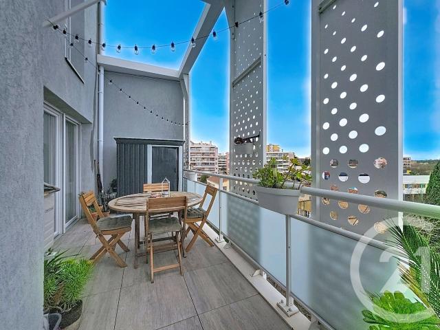 Appartement 4 pièces 81 m²