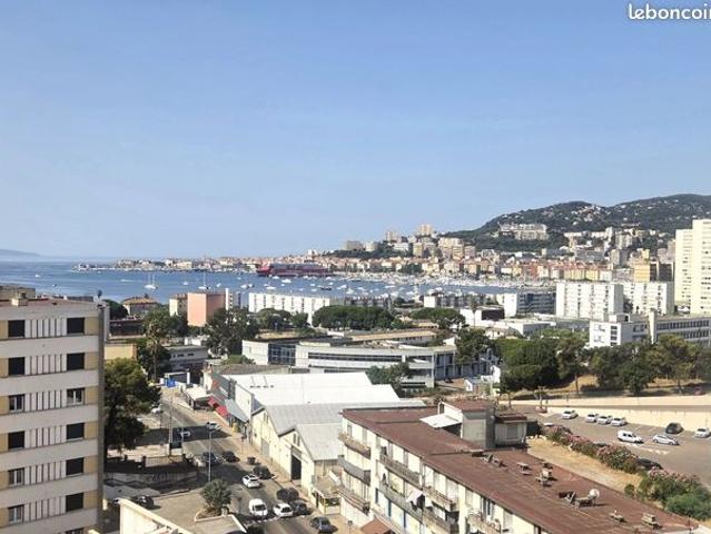 Appartement 4 pièces 81 m²