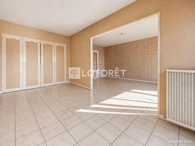 Appartement 4 pièces 81 m²