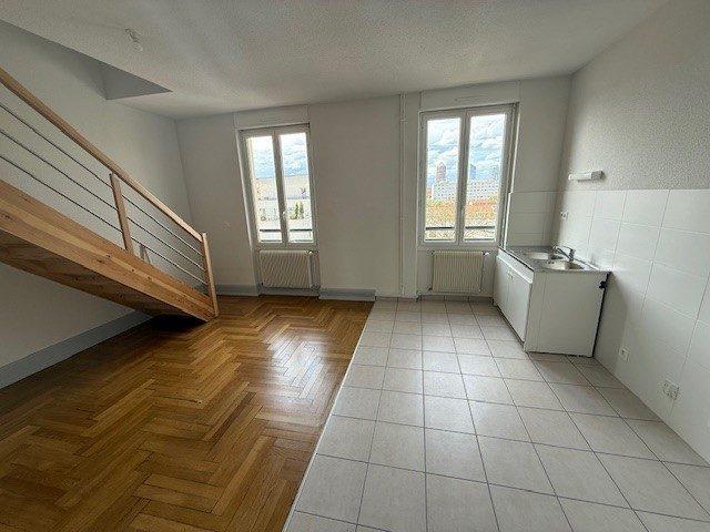 Appartement 4 pièces 81 m²