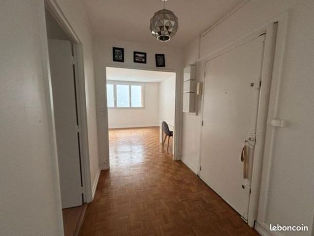 Appartement 4 pièces 81 m²