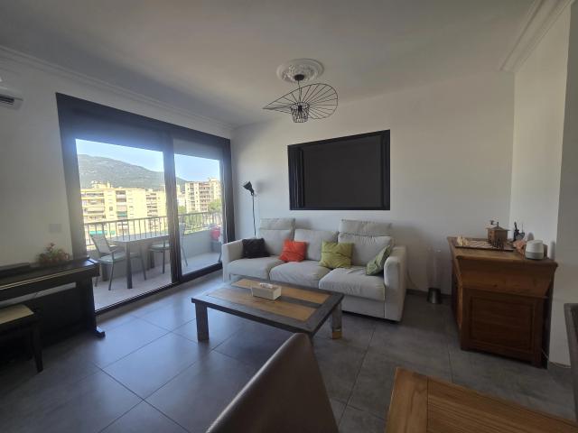 Appartement 4 pièces 81 m²