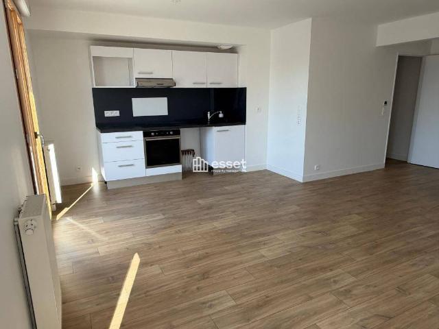 Appartement 4 Pièces 82.8m² à louer 2285 euros LA GARENNE COLO