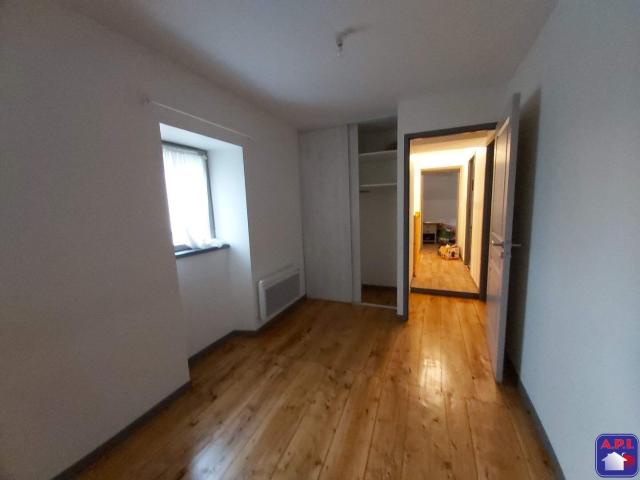 Appartement 4 pièces, 82 m² à louer à Tarascon sur Ariège 09400