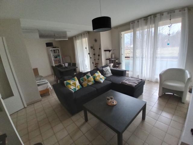 Appartement 4 pièces, 82 m² à louer à Vif 38450