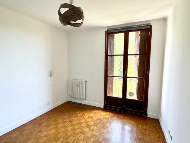 Appartement 4 pièces, 82 m² à louer à Aix en Provence 13100