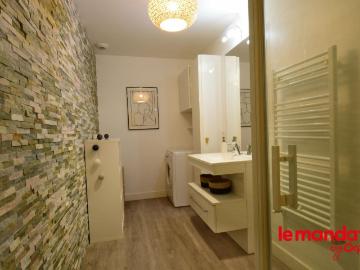 Appartement 4 pièces, 82 m² à louer à Bègles 33130