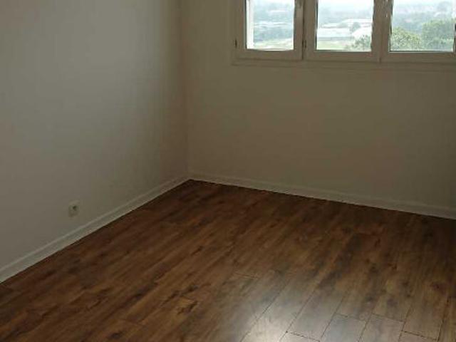 Appartement 4 pièces, 82 m² à louer à Chilly Mazarin 91380
