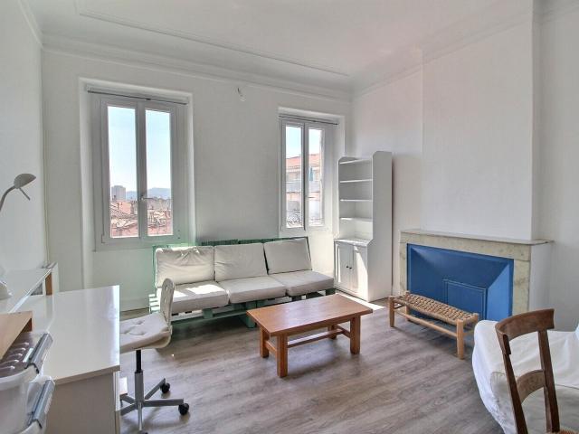 Appartement 4 pièces, 82 m² à louer à Marseille 6 13006