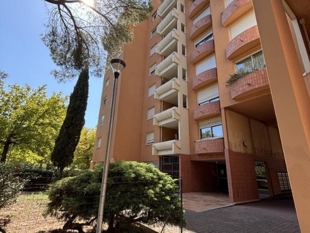 Appartement 4 pièces 82 m²