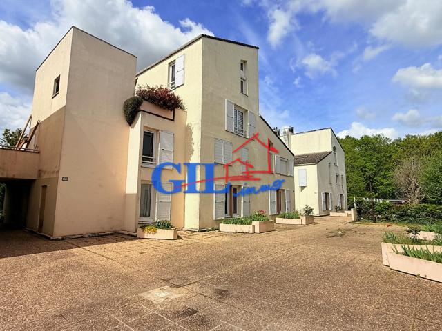 Appartement 4 pièces 82 m²