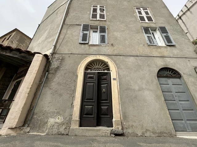Appartement 4 pièces 82 m²